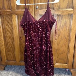 Burgundy Sequins Windsor Homecoming Dress